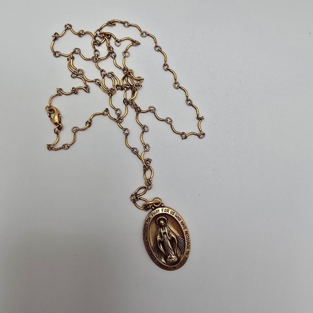 Alex and Ani Miraculous Medal Necklace 24 Inch Gold Tone 2012 Used - Picture 2 of 5